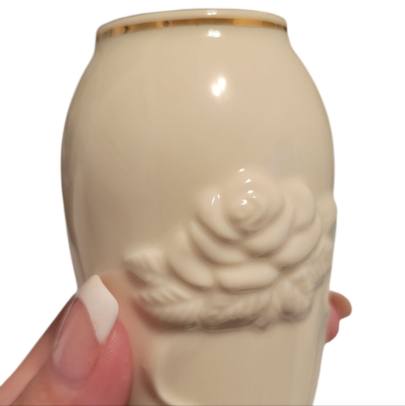 VINTAGE LENOX "ROSE BLOSSOM" VASE - Picture 3 of 7